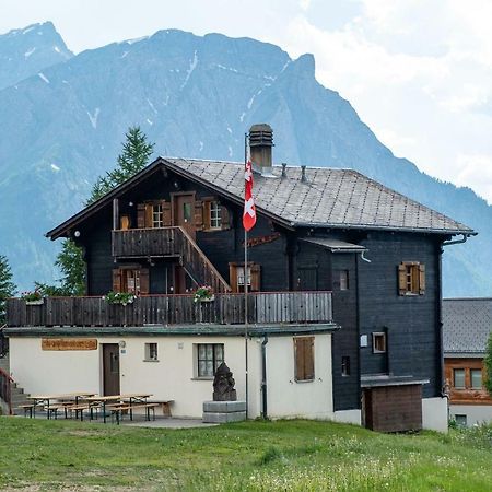 Gruppenhaus Im Walliser Alpstyle Rosswald Zewnętrze zdjęcie